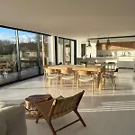 200 M From The Ocean, Surfing, Natural Pools Villa *